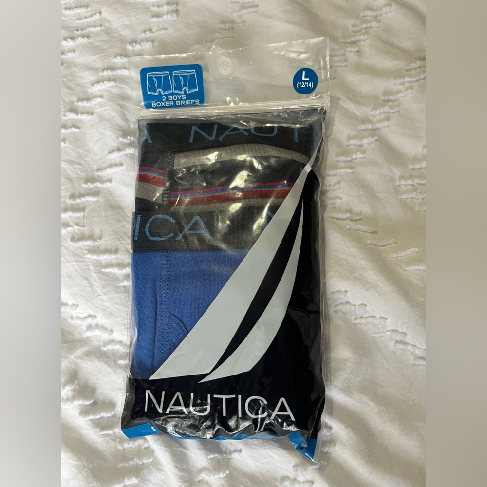NWT Nautica boys L boxer briefs